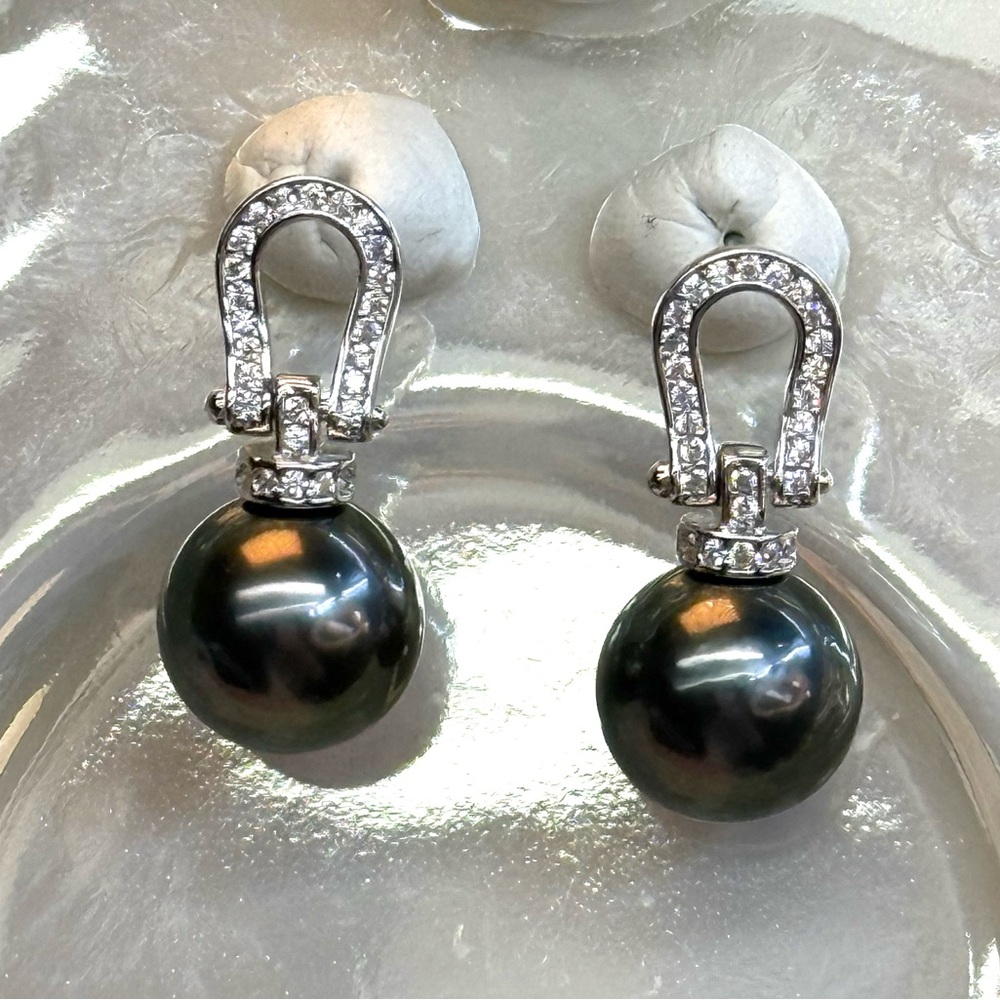 EPT16 Australian Tahitian Charcoal 10-11mm Pearl Horseshoe Earrings 18K WG S925 - Picture 9 of 16